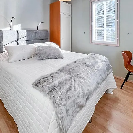 Rukan Taikavuosselin Helmi 8 B By Interhome Ruka